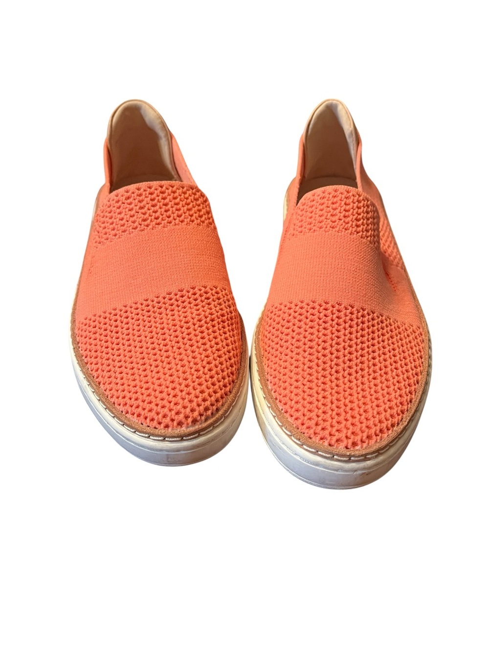 UGG Sammy Slip On Sneakers in a Coral Color size 7